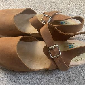 Lotta from Stockholm slingback low heeled clog